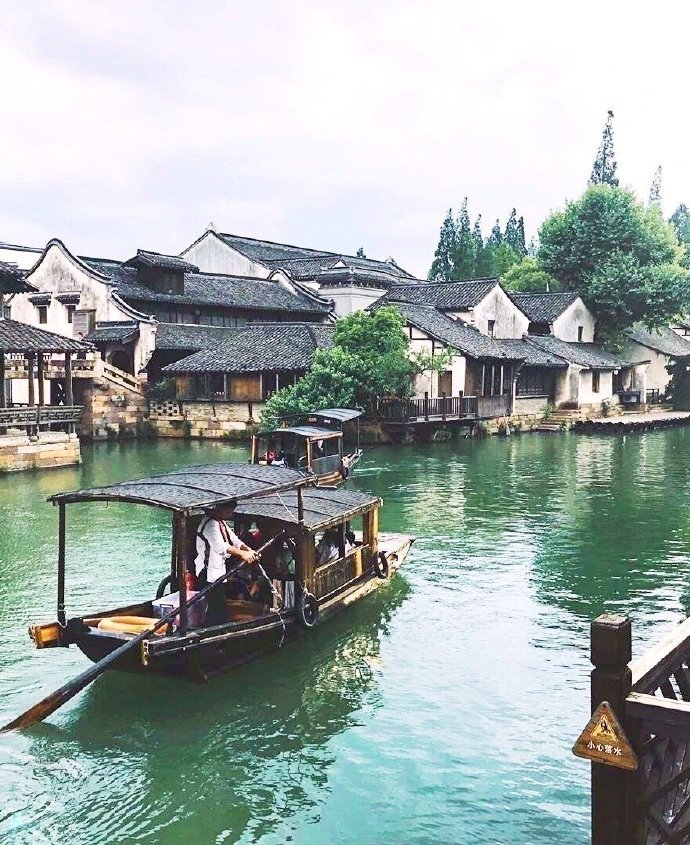 浙江团结共进，领导与同胞共话发展