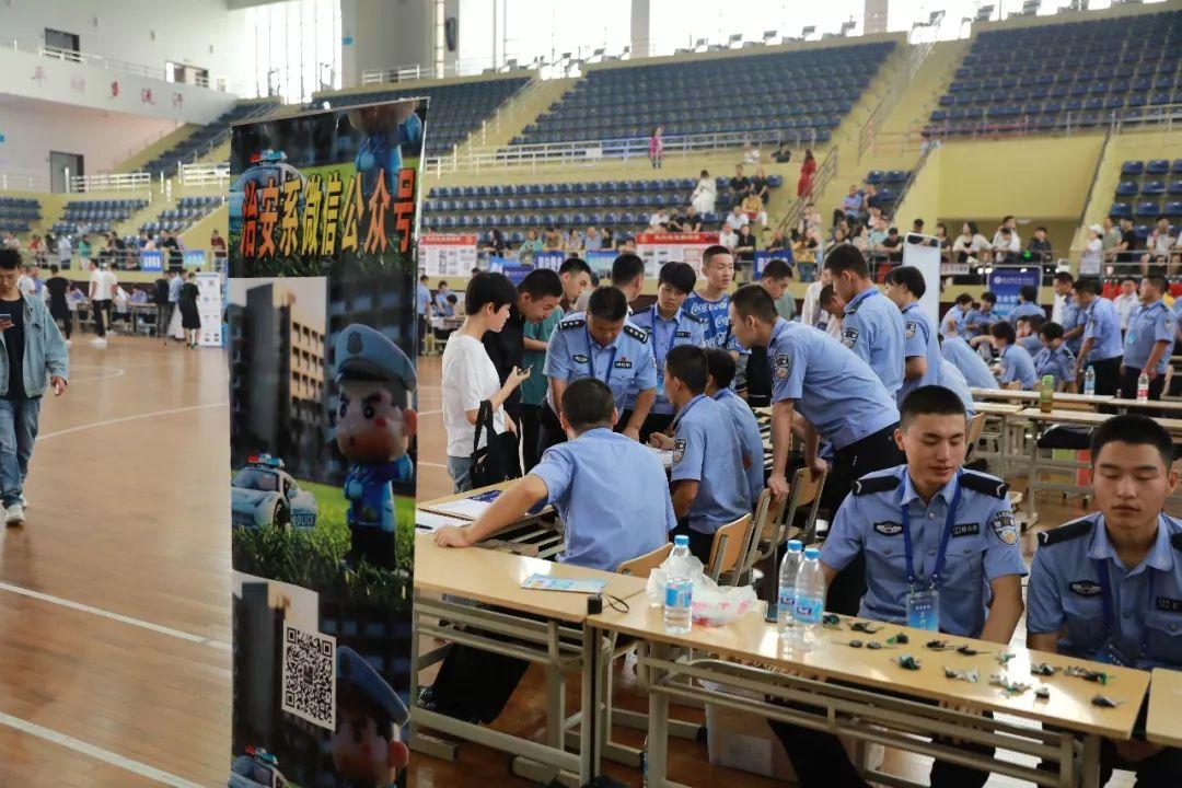 陕西的温馨日常，友情与陪伴的趣事